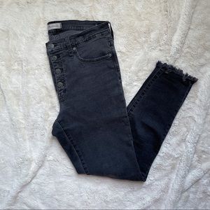Madewell Button-Fly Skinny Jeans in Faded Black